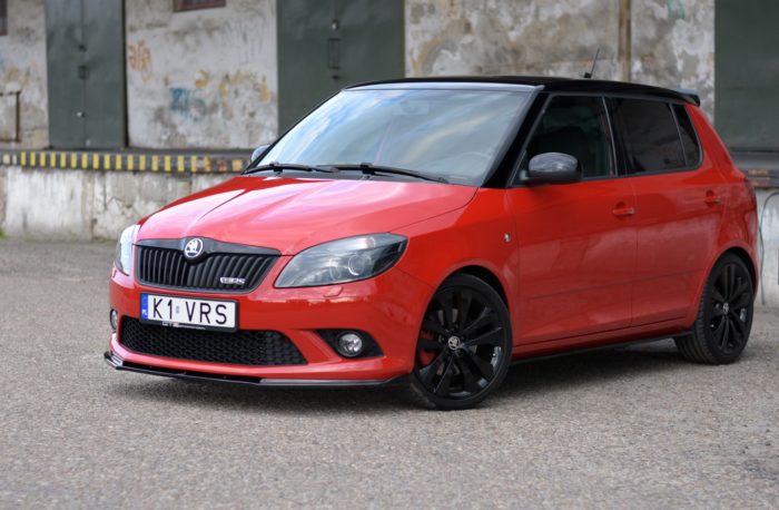 Lame de Pare-Chocs Avant Pour  / SPLITTER SKODA FABIA MK2 RS – Image 2
