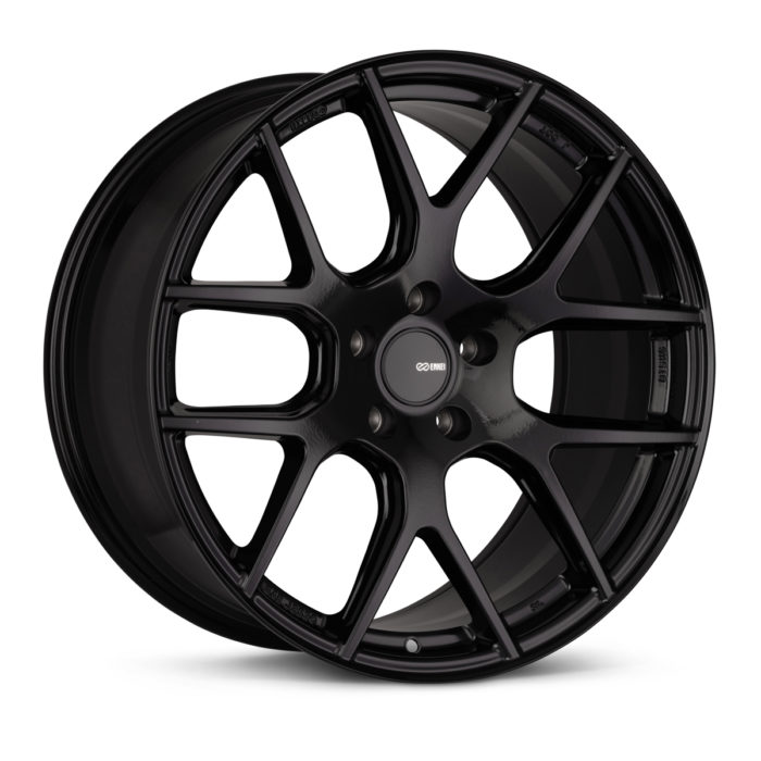 Jantes Enkei XM-6 | 18x8" 5x114.3 ET40 | Noir