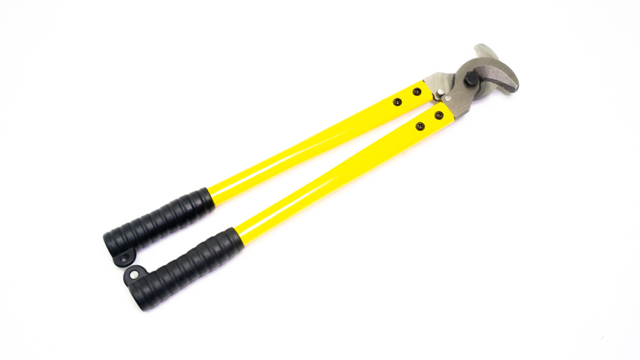 Cooling Solutions Pince Coupante pour Durites Dash 3 à 10